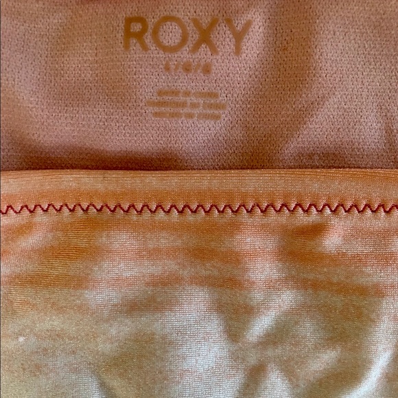 ⬇️Roxy Bikini - Picture 2 of 5